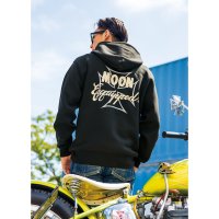 MOON Equipped Iron Cross Line Pullover Hoodie